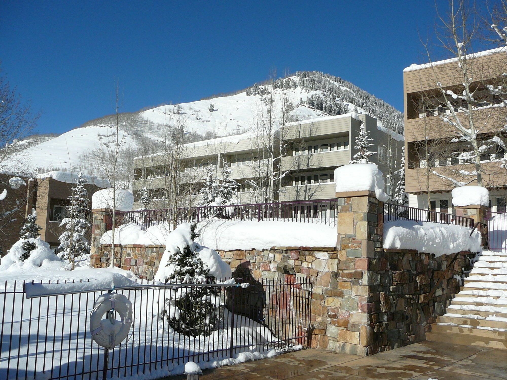 Sun Vail 아파트 호텔 외부 사진